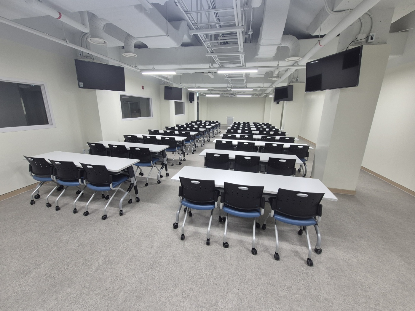 대회의실 이미지